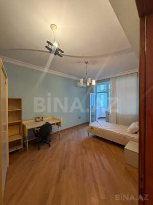 4 otaqlı Yeni tikili, Nərimanov r., Bakı