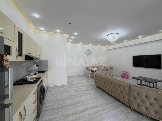 3 otaqlı Yeni tikili, Koroğlu m., Bakı