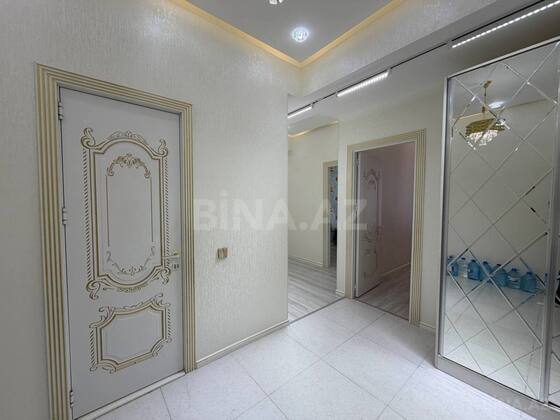 3 otaqlı Yeni tikili, Koroğlu m., Bakı