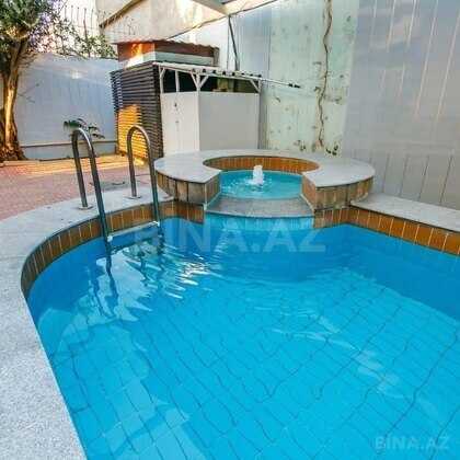 6 otaqlı Həyət evi/Bağ evi, Badamdar q., Bakı