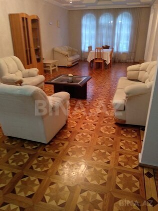 6 otaqlı Həyət evi/Bağ evi, Badamdar q., Bakı