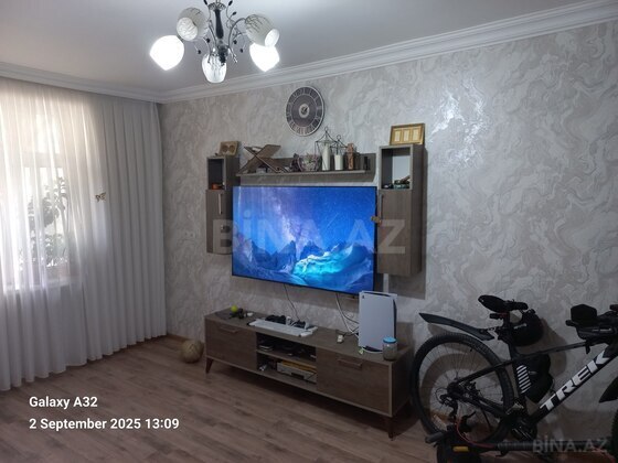 3 otaqlı Köhnə tikili, Lökbatan q., Bakı