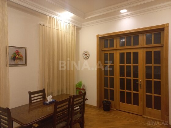 6 otaqlı Həyət evi/Bağ evi, Badamdar q., Bakı
