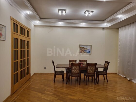 6 otaqlı Həyət evi/Bağ evi, Badamdar q., Bakı