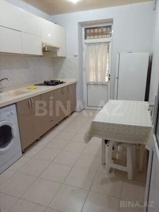 3 otaqlı Köhnə tikili, Nəriman Nərimanov m., Bakı