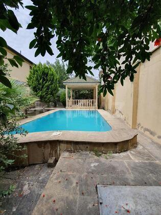 5 otaqlı Həyət evi/Bağ evi, Novxanı q., Bakı