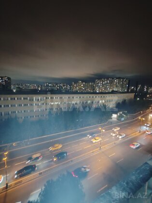 3 otaqlı Köhnə tikili, 20 Yanvar m., Bakı