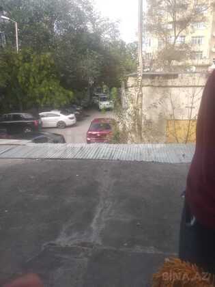2 otaqlı Köhnə tikili, Gənclik m., Bakı