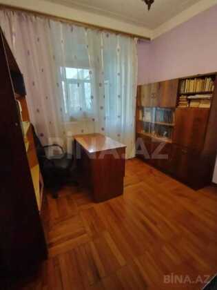4 otaqlı Köhnə tikili, Sumqayıt