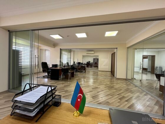 10 otaqlı Ofis, Elmlər Akademiyası m., Bakı