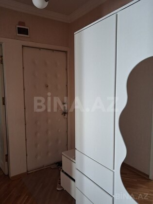4 otaqlı Köhnə tikili, Yeni Yasamal q., Bakı