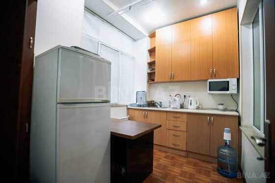 3 otaqlı Ofis, İçəri Şəhər m., Bakı