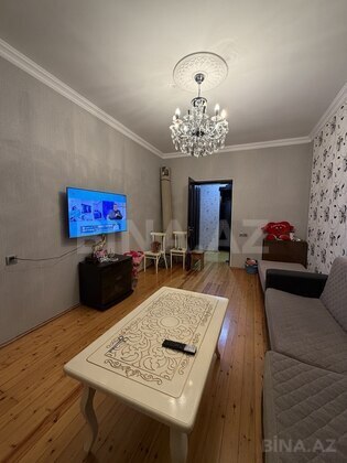 3 otaqlı Köhnə tikili, Sumqayıt