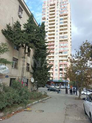 2 otaqlı Köhnə tikili, İnşaatçılar m., Bakı