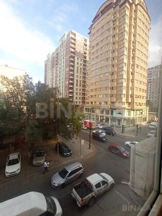 5 otaqlı Köhnə tikili, Nəsimi r., Bakı