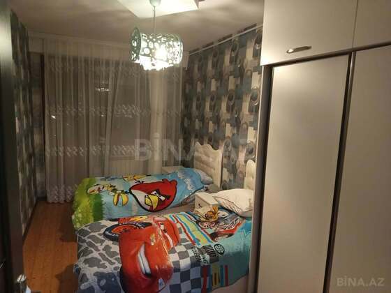 4 otaqlı Yeni tikili, İnşaatçılar m., Bakı