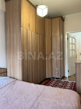 2 otaqlı Köhnə tikili, Sahil m., Bakı