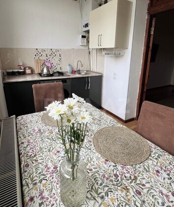 2 otaqlı Köhnə tikili, 28 May m., Bakı