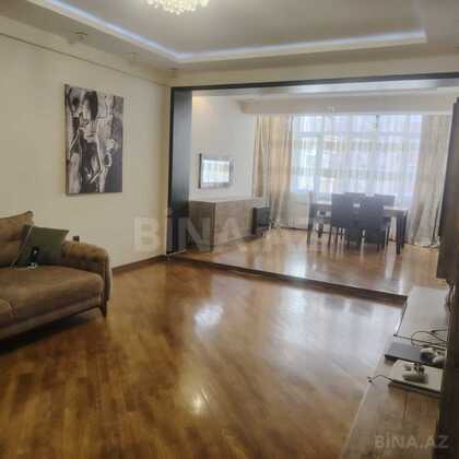 2 otaqlı Yeni tikili, 8-ci kilometr q., Bakı