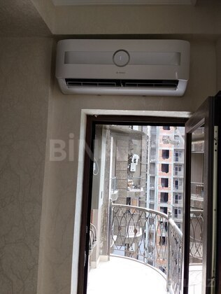 2 otaqlı Yeni tikili, İnşaatçılar m., Bakı