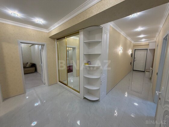 3 otaqlı Yeni tikili, Nizami r., Bakı