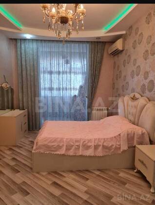 3 otaqlı Köhnə tikili, 28 May m., Bakı