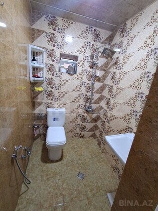 3 otaqlı Həyət evi/Bağ evi, Binə q., Bakı