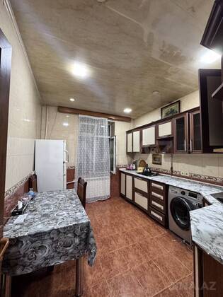 2 otaqlı Köhnə tikili, Qara Qarayev m., Bakı