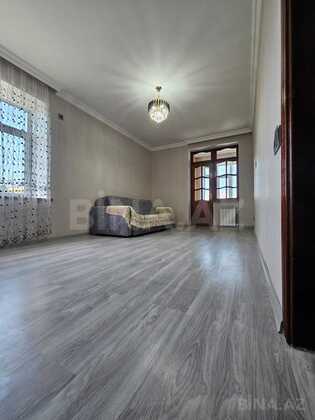 2 otaqlı Köhnə tikili, Nizami r., Bakı