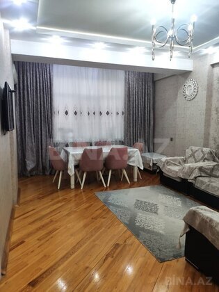 3 otaqlı Yeni tikili, Qara Qarayev m., Bakı
