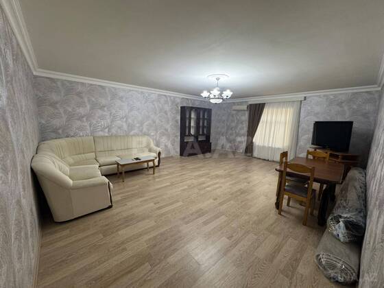 7 otaqlı Həyət evi/Bağ evi, Badamdar q., Bakı