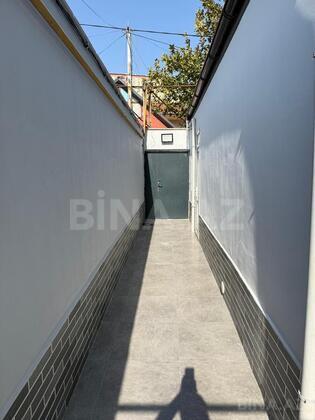 4 otaqlı Köhnə tikili, İnşaatçılar m., Bakı