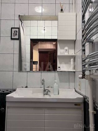 2 otaqlı Köhnə tikili, 28 May m., Bakı