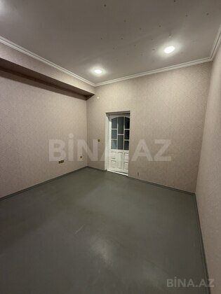 3 otaqlı Köhnə tikili, Həzi Aslanov q., Bakı