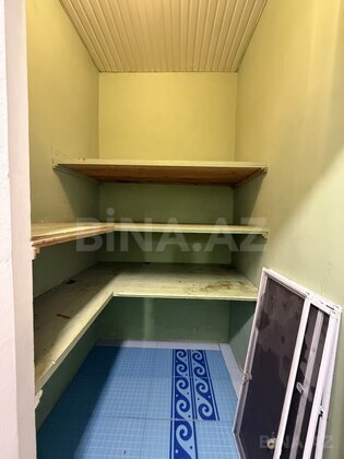 3 otaqlı Köhnə tikili, Həzi Aslanov q., Bakı