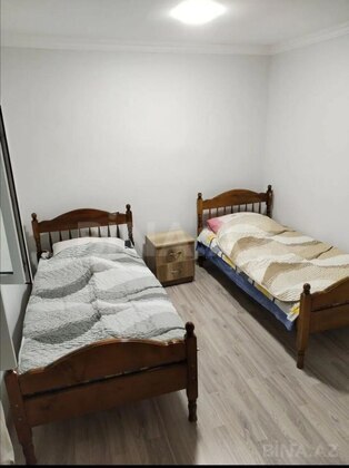 2 otaqlı Həyət evi/Bağ evi, Elmlər Akademiyası m., Bakı