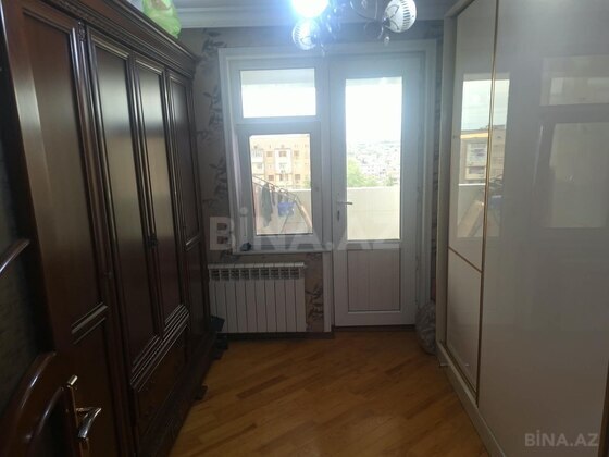 5 otaqlı Köhnə tikili, Qaraçuxur q., Bakı