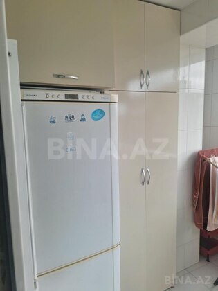 5 otaqlı Köhnə tikili, Qaraçuxur q., Bakı