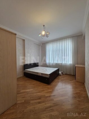 3 otaqlı Yeni tikili, İnşaatçılar m., Bakı