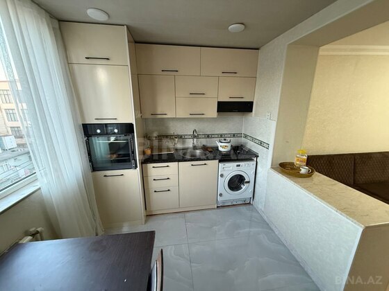 3 otaqlı Köhnə tikili, Yasamal r., Bakı
