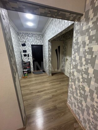 3 otaqlı Köhnə tikili, Yeni Günəşli q., Bakı