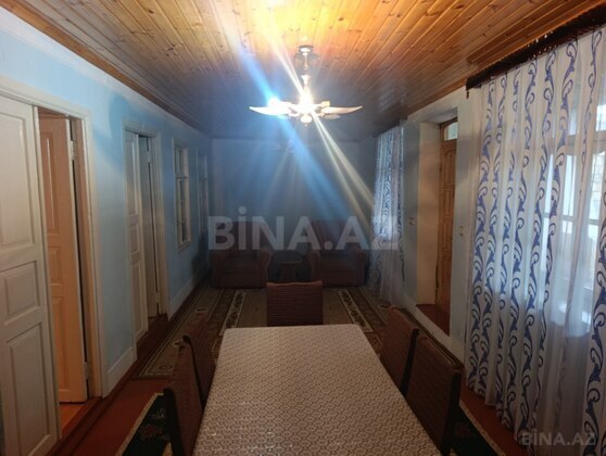 4 otaqlı Həyət evi/Bağ evi, Novxanı q., Bakı