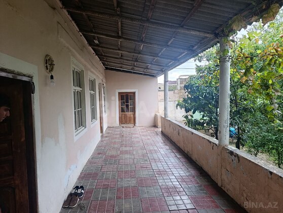 4 otaqlı Həyət evi/Bağ evi, Novxanı q., Bakı