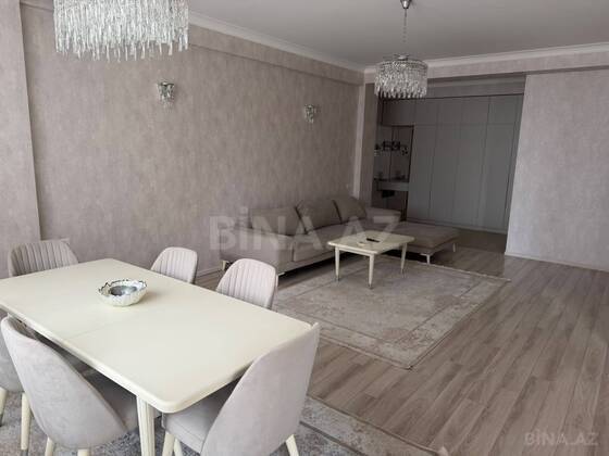 3 otaqlı Yeni tikili, Şah İsmayıl Xətai m., Bakı