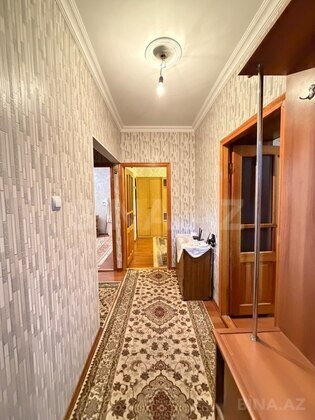 3 otaqlı Köhnə tikili, 8 Noyabr m., Bakı