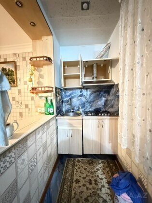 3 otaqlı Köhnə tikili, 8 Noyabr m., Bakı