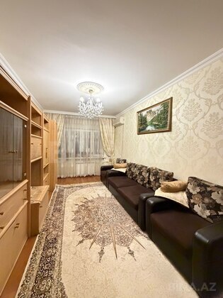 3 otaqlı Köhnə tikili, 8 Noyabr m., Bakı