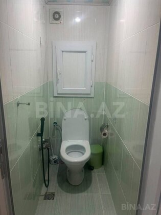 3 otaqlı Köhnə tikili, Həzi Aslanov m., Bakı