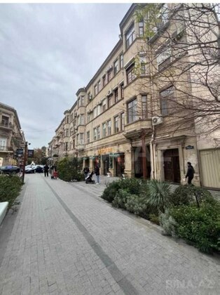 1 otaqlı Köhnə tikili, Sahil m., Bakı