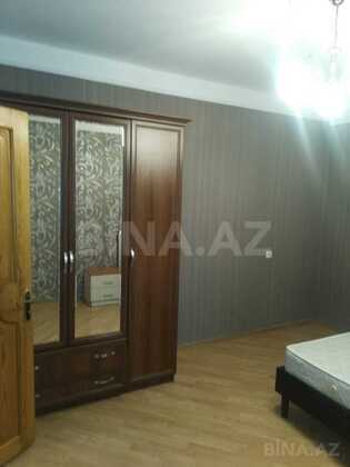 2 otaqlı Köhnə tikili, Bakıxanov q., Bakı